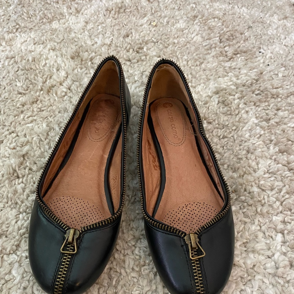 Corso Como black flats. Size 6 1/2